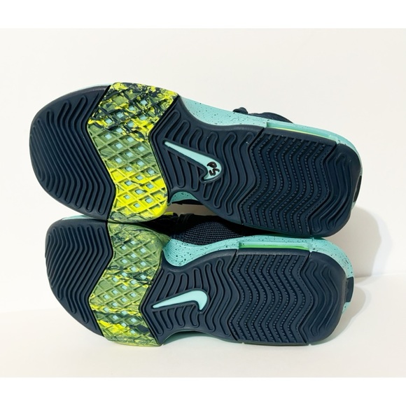 Nike LeBron Witness 8 Kids Sneakers, Armory Navy Green Frost, NEW Sz 4 - Picture 6 of 8